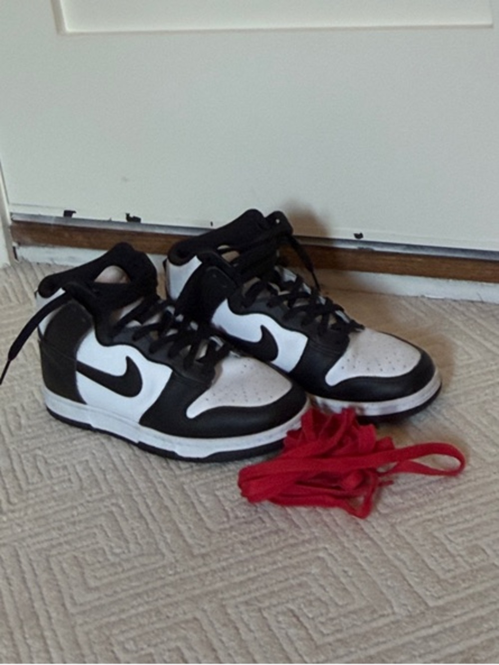 Black and White Sneakers/ comes with extra Red Laces